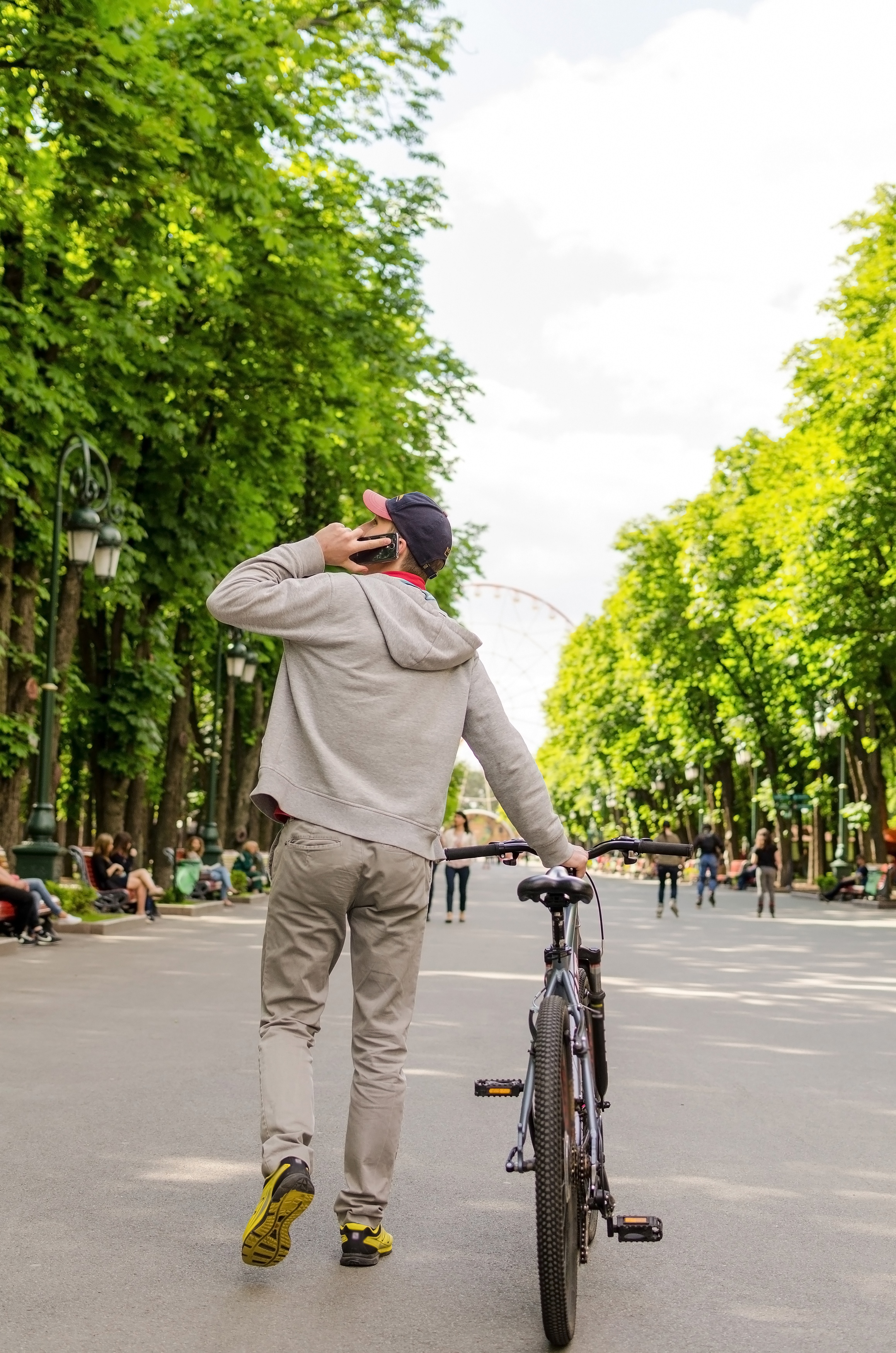 Create Trade Areas Using Drive, Cycle, or Walk Time